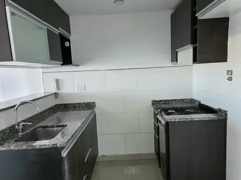 Alquiler y ó venta - 2 ambientes con balcon - Villa Real / Villa Devoto