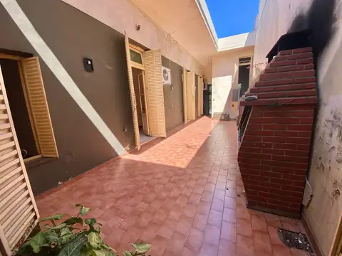 Hermosa casa a reciclar IMPERDIBLE!