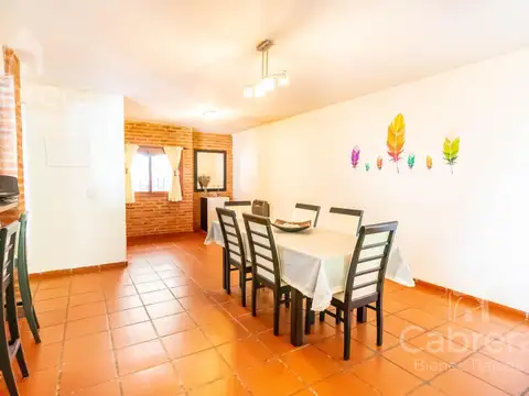 Casa 4 ambientes con 1 baño