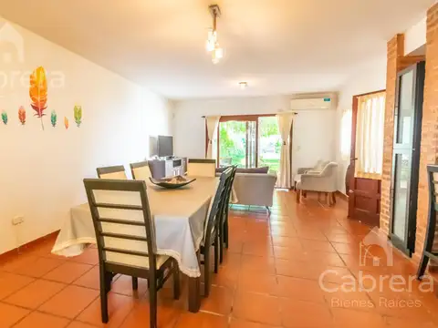 Casa en Venta en Manuel B Gonnet, USD 158.000
