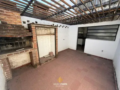 Depto Tipo Casa en Venta en Cupani, USD 55.000