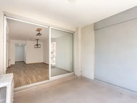 Departamento 3 amb venta con balcon y cochera