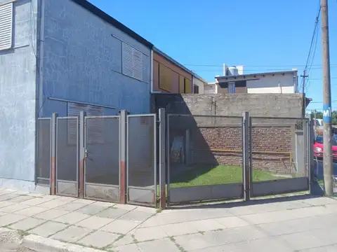 CASA EN VENTA BERISSO