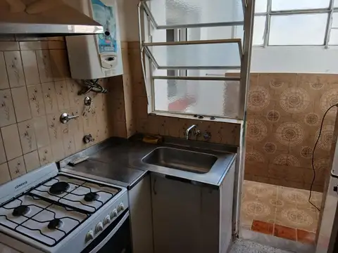 Depto Tipo Casa en Alquiler en Villa Pueyrredon, $ 950.000