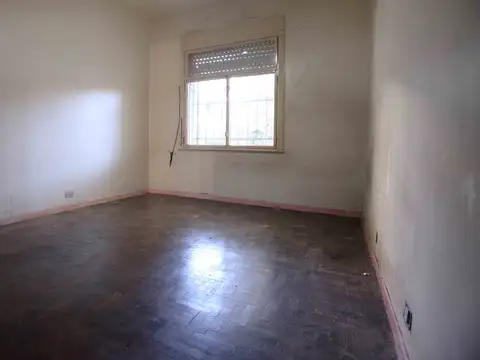 Depto Tipo Casa 2 ambientes con 1 baño