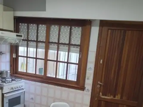 Depto Tipo Casa en Venta de 4 ambientes