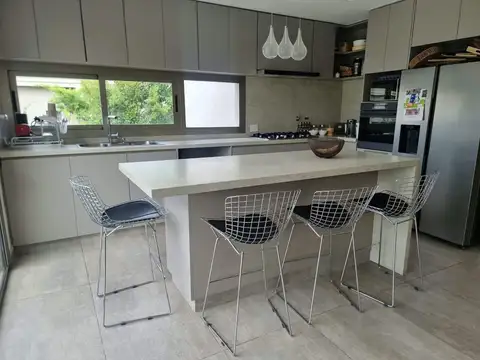 Casa en Alquiler A Estrenar