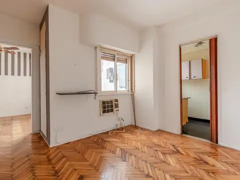 Piso alto I luminoso I buena distribución