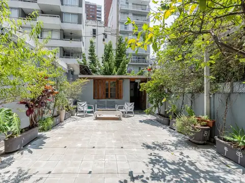 La mejor opcion con gran patio, quincho y cochera