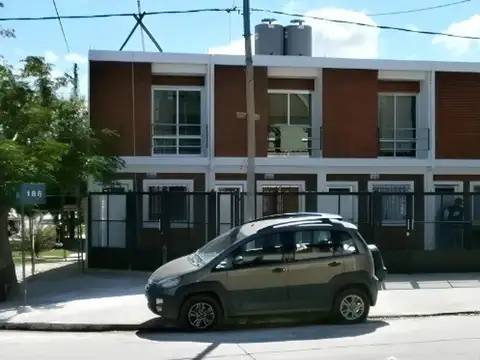 4 Dúplex en Block  Apto Crédito Hudson, Berazategui
