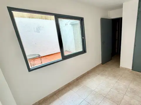 Departamento en Venta en República De La Sexta, USD 65.000
