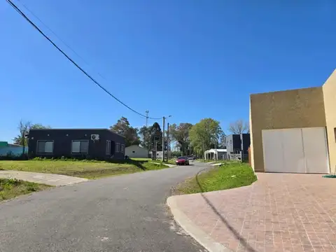 MMC. Lote venta Barrio Parque Casuarinas, Del Viso