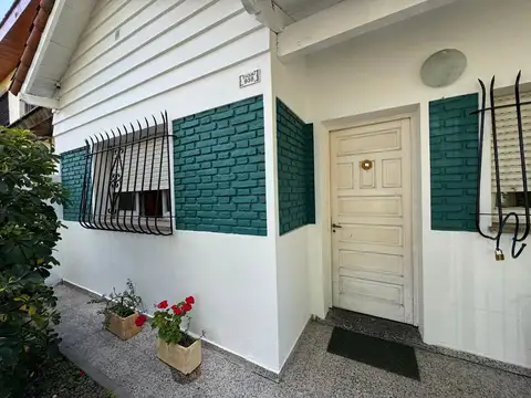 VENTA CASA 3 AMB CON COCHERA APTO CRÉDITO - PADUA