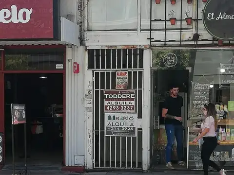 Mitre 1053