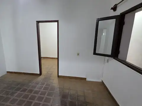 Depto Tipo Casa en Alquiler en Villa Lugano, $ 650.000