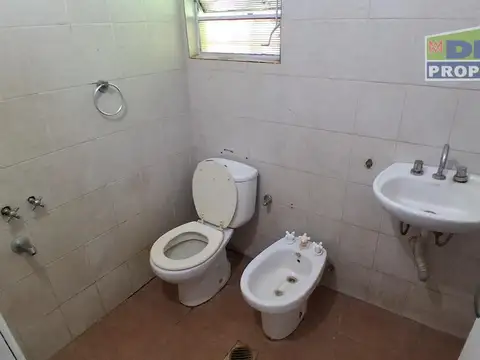 Casa en Alquiler al Oeste