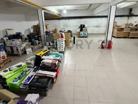 GALPÓN / DEPÓSITO EN ALQUILER Carlos María de Alvear 1200 – Florida Oeste, Vicente López