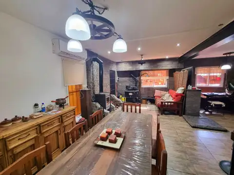 Depto Tipo Casa en Venta de 4 ambientes