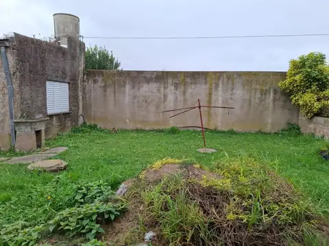 PH EN VENTA DE DOS DORMIS CON PATIO A REFACCIONAR