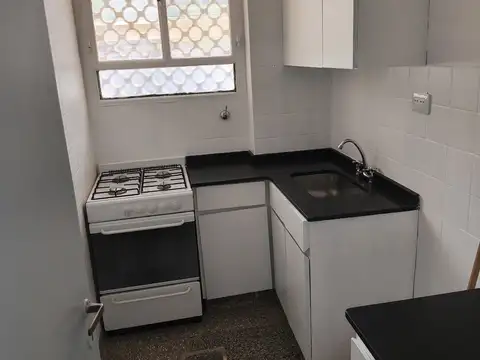 DEPARTAMENTO 3 AMBIENTES CON PATIO – 58 m² – ELIZALDE 46 – PLANTA BAJA A – AVELLANEDA