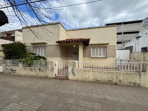 CASA EN VENTA EN LINCOLN
