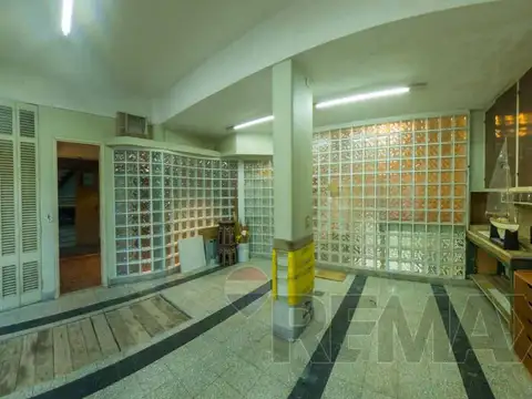 Depto Tipo Casa en Venta de 8 ambientes