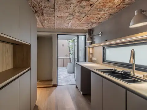 Depto Tipo Casa 4 ambientes con 2 baños