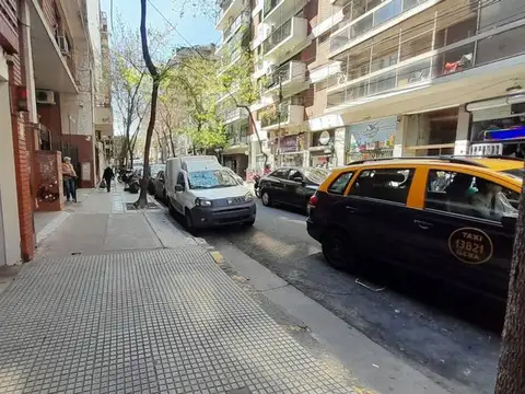 Cochera Fija Cubierta en Alquiler - 13 m² - Abasto