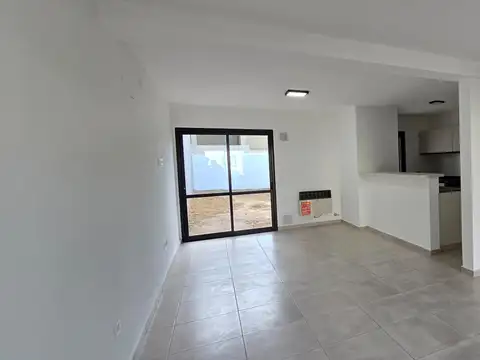 Av La Donosa 100