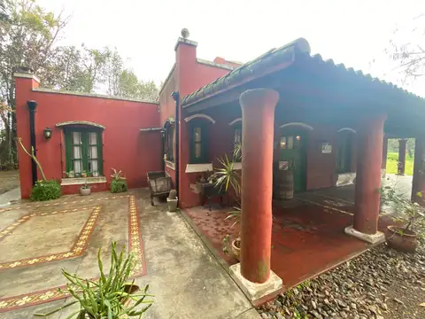 Casa 5 ambientes con 3 baños