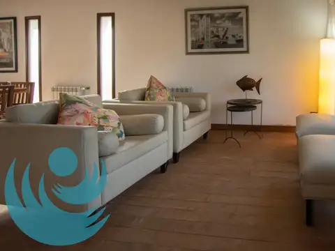 Playa e/ Los condores y Las acacias 100