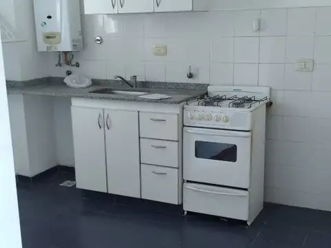 Departamento en Alquiler en Observatorio, $ 550.000