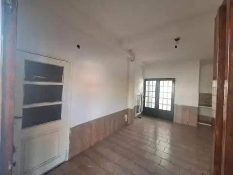 Local en Alquiler en Ensenada, $ 900.000