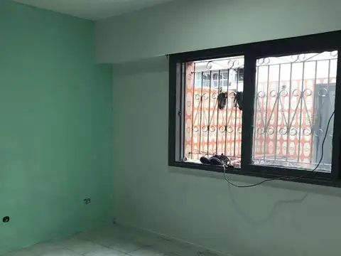 Depto Tipo Casa en Venta en Flores Norte, USD 159.000
