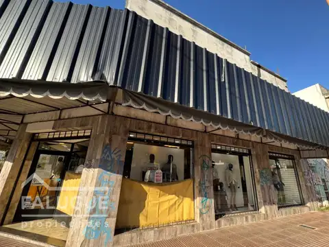 Local en Venta 35 años