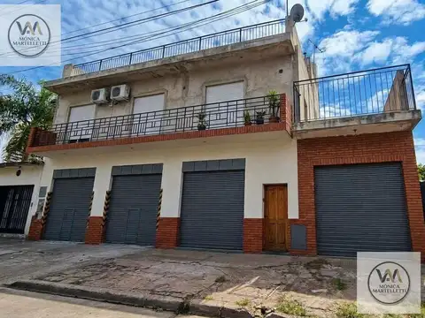 PH tipo casa 4 ambientes con locales