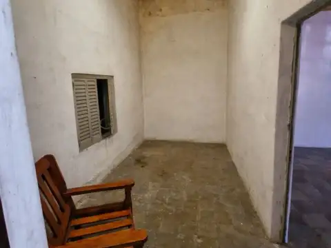 VENTA – CASA 4 AMB.EN LOTE PROPIO – I.CASANOVA