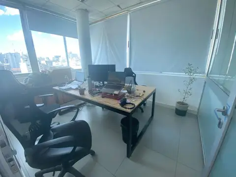 ALQUILER OFICINA PREMIUM Opcional 2 cocheras.