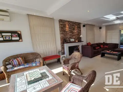 Casa en Alquiler de 4 dormitorios