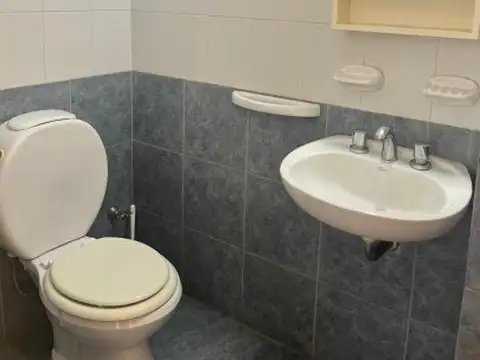 Departamento 5 ambientes con 1 baño
