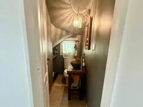 Casa en Alquiler al Oeste