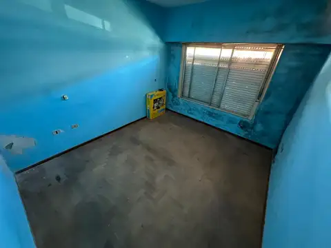 Venta de casa a reciclar en V. Dominico