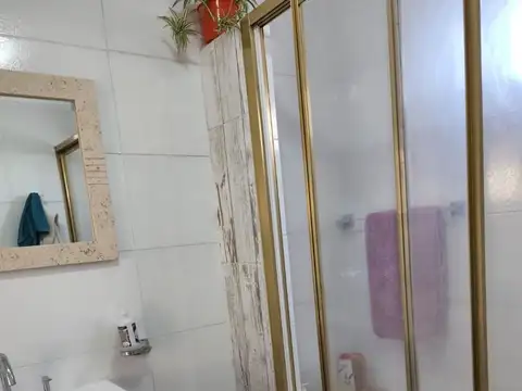 Casa en Venta en Castelar, USD 135.000