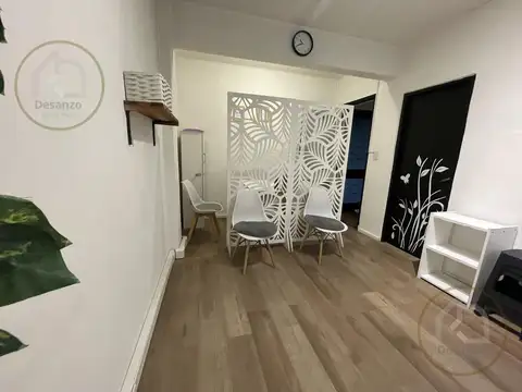 Oficina 2 ambientes con 1 baño