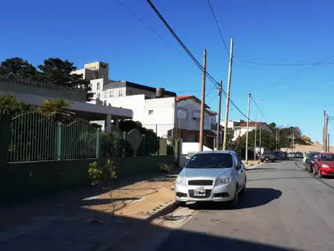 Calle 3 Norte 1700, Piso 1