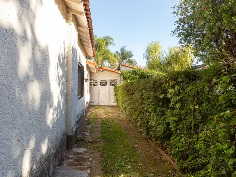 Casa en Venta con 1 cochera