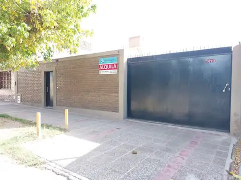 Casa en Alquiler, calle Pablo Pescara, Maipú