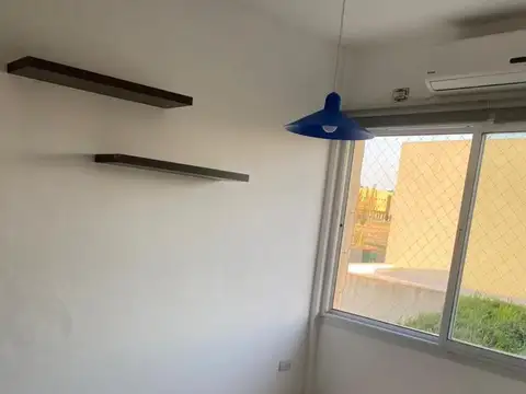 CASA 3 AMBIENTES EN VENTA MONTE GRANDE LOS ROBLES