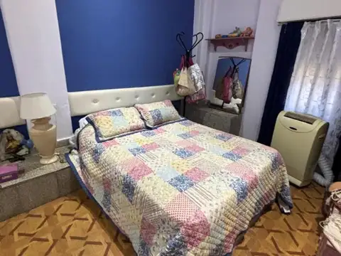 Casa de fin de semana con pileta y amplio jardín