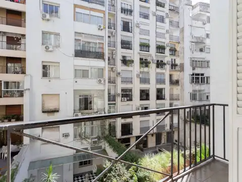 Departamento en Alquiler en Recoleta, USD 950